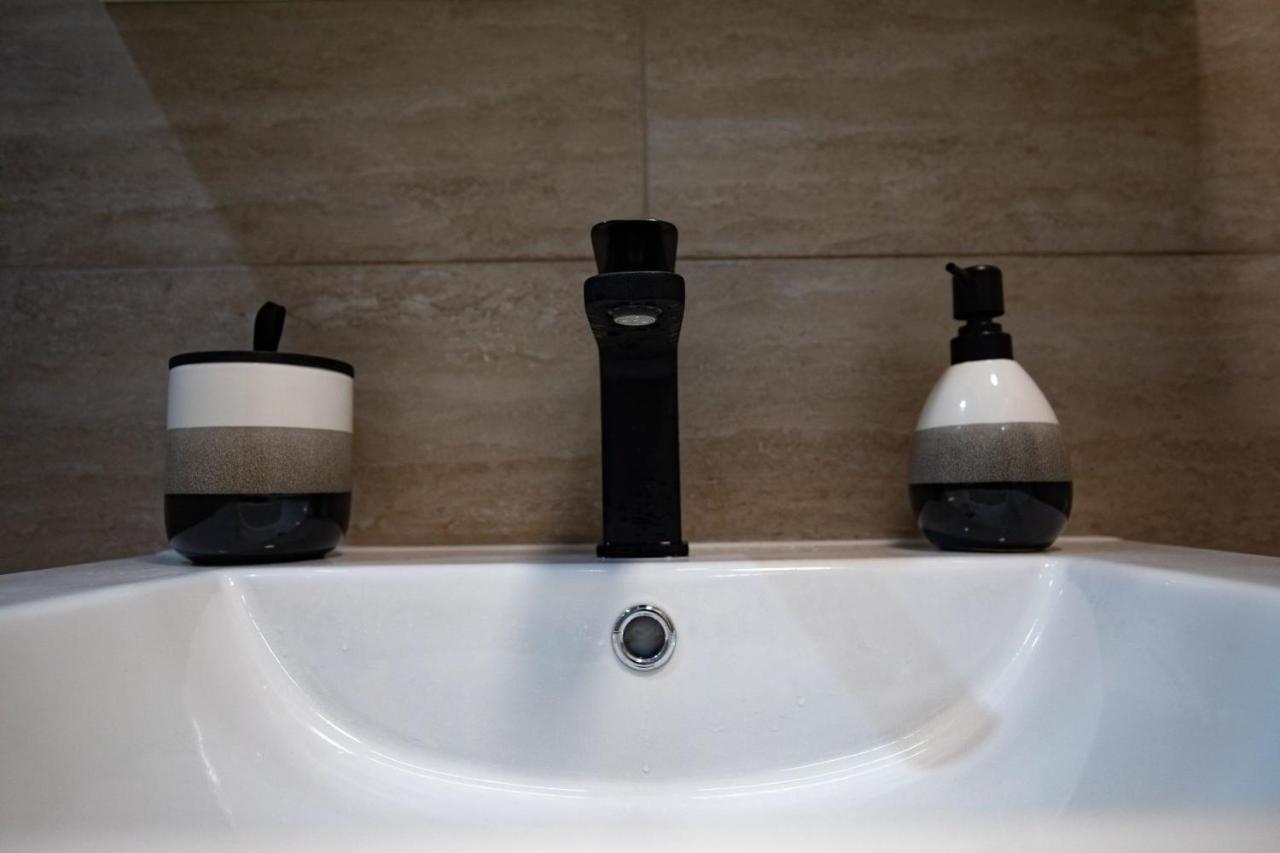 Apartament Natalia Tîrgu Ocna Dış mekan fotoğraf